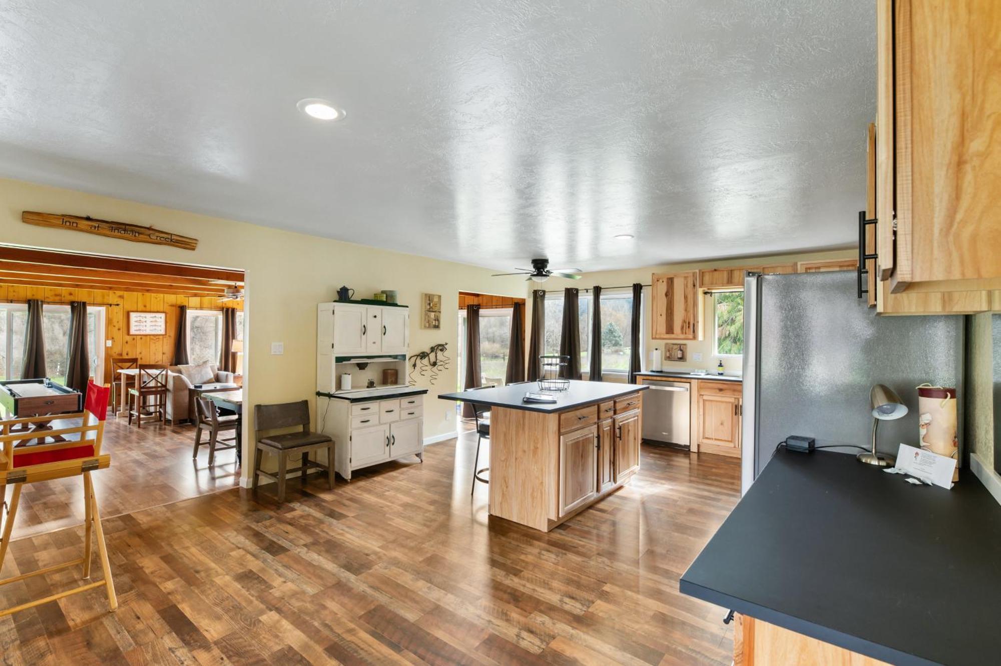 Indian Creek Lodge Douglas City Luaran gambar
